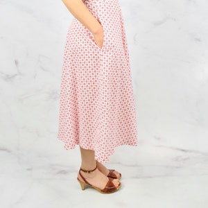 1950s Seersucker Sundress Size Small 50s Dress Star Shaped Floral Pattern Vintage Dress image 5