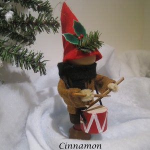 Little Drummer Boy/ Christmas Ornament/ Wooden Clothes Pin Ornament