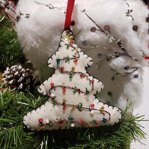Embroidered Ornament/Christmas Ornament/ Handmade Ornament