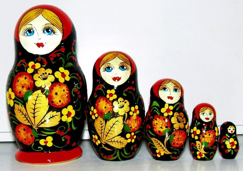 Matrioshka Dolls Palenko Green Red Burned Nesting Doll Etsy