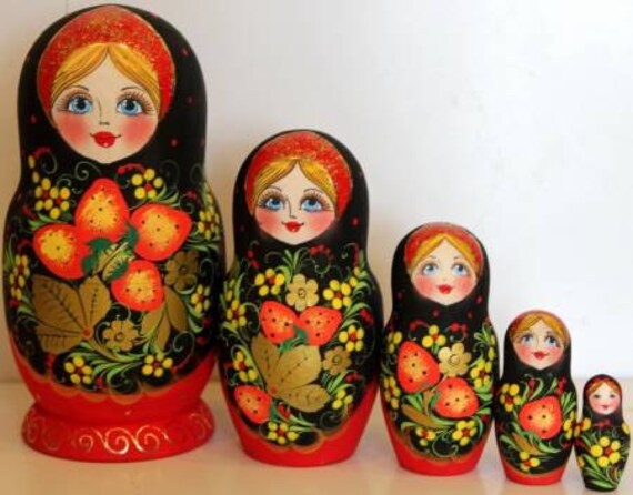 nested dolls
