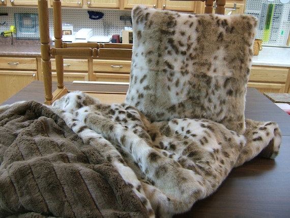 Snow Leopard Faux Fur Pillow, Ultra Plush, Chinchilla Back