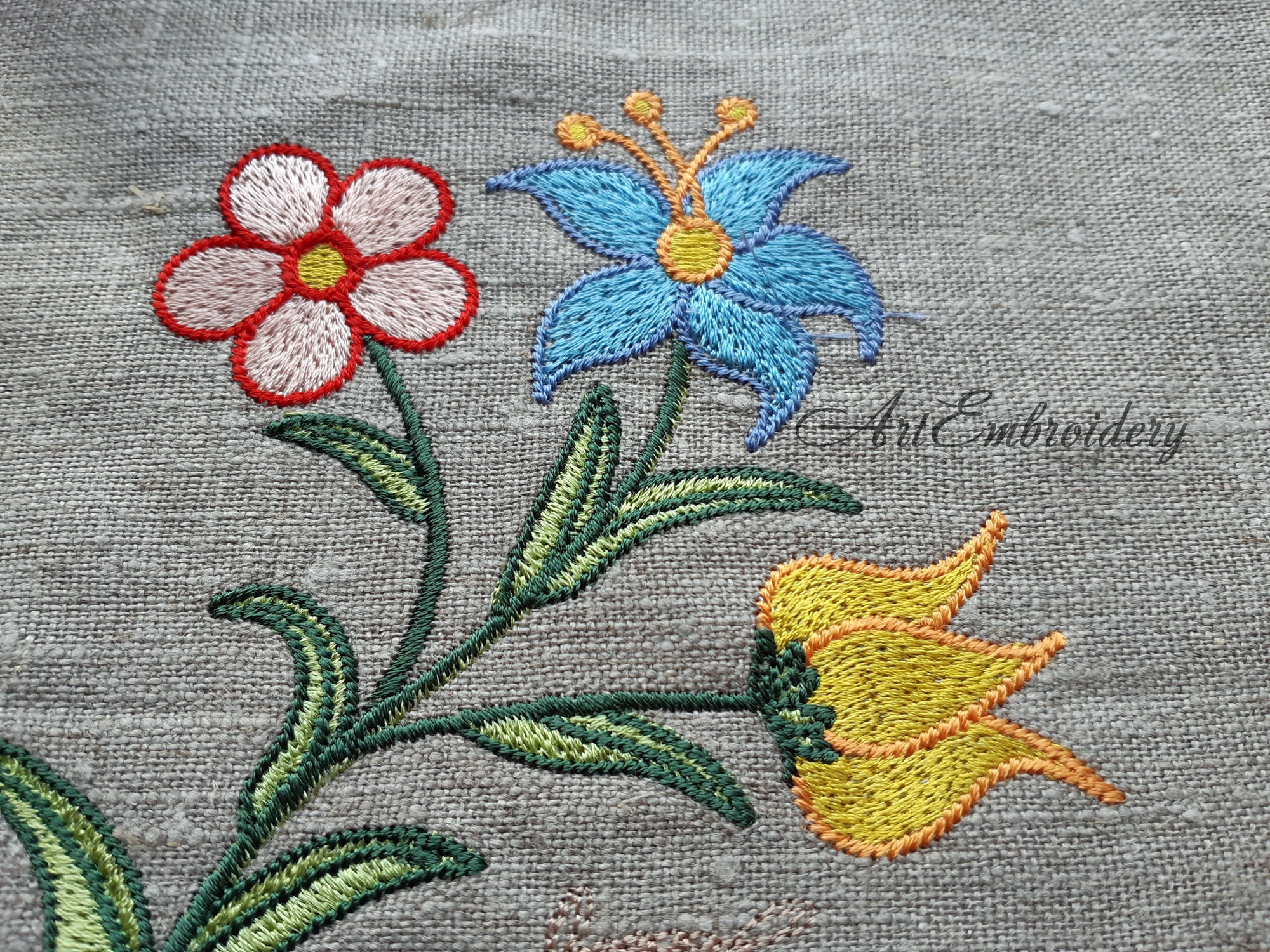 Creative Flower Embroidery Design - Machine Embroidery Pattern- 2 Types –  Instant Download Machine Embroidery Designs