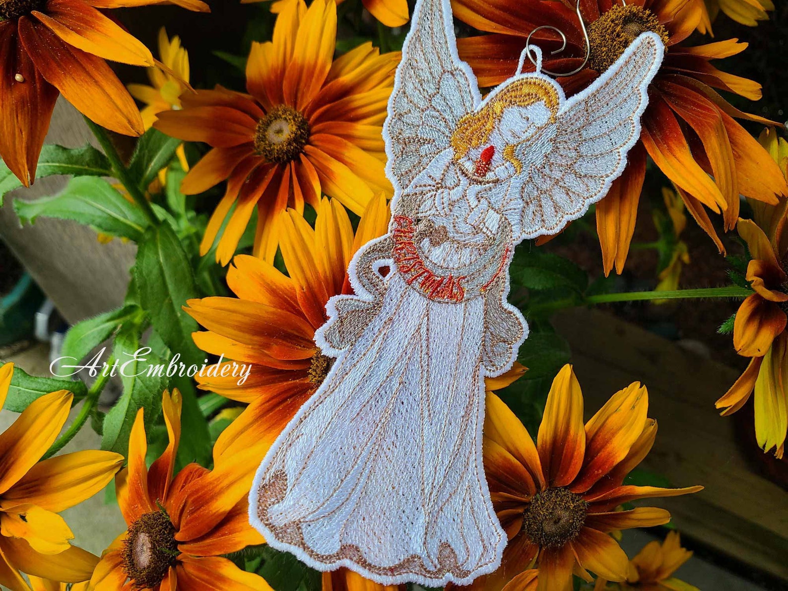 FSL Christmas Angel - Machine Embroidery Design: Lace Ornament, 3 Sizes ...