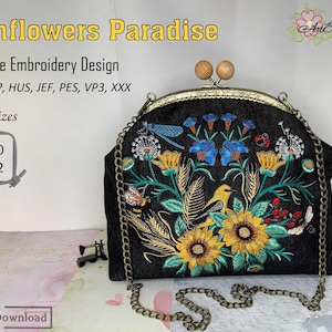 Puede incluir: Una cartera de mano de terciopelo negro con una correa de cadena dorada y un diseño de bordado de girasol. El bordado presenta girasoles amarillos, hojas verdes, flores azules y un pequeño pájaro amarillo. La bolsa está disponible en dos tamaños: 15,24 x 25,4 cm y 17,78 x 30,48 cm. El texto "Sunflowers Paradise" y "Machine Embroidery Design" se muestra encima de la imagen.
