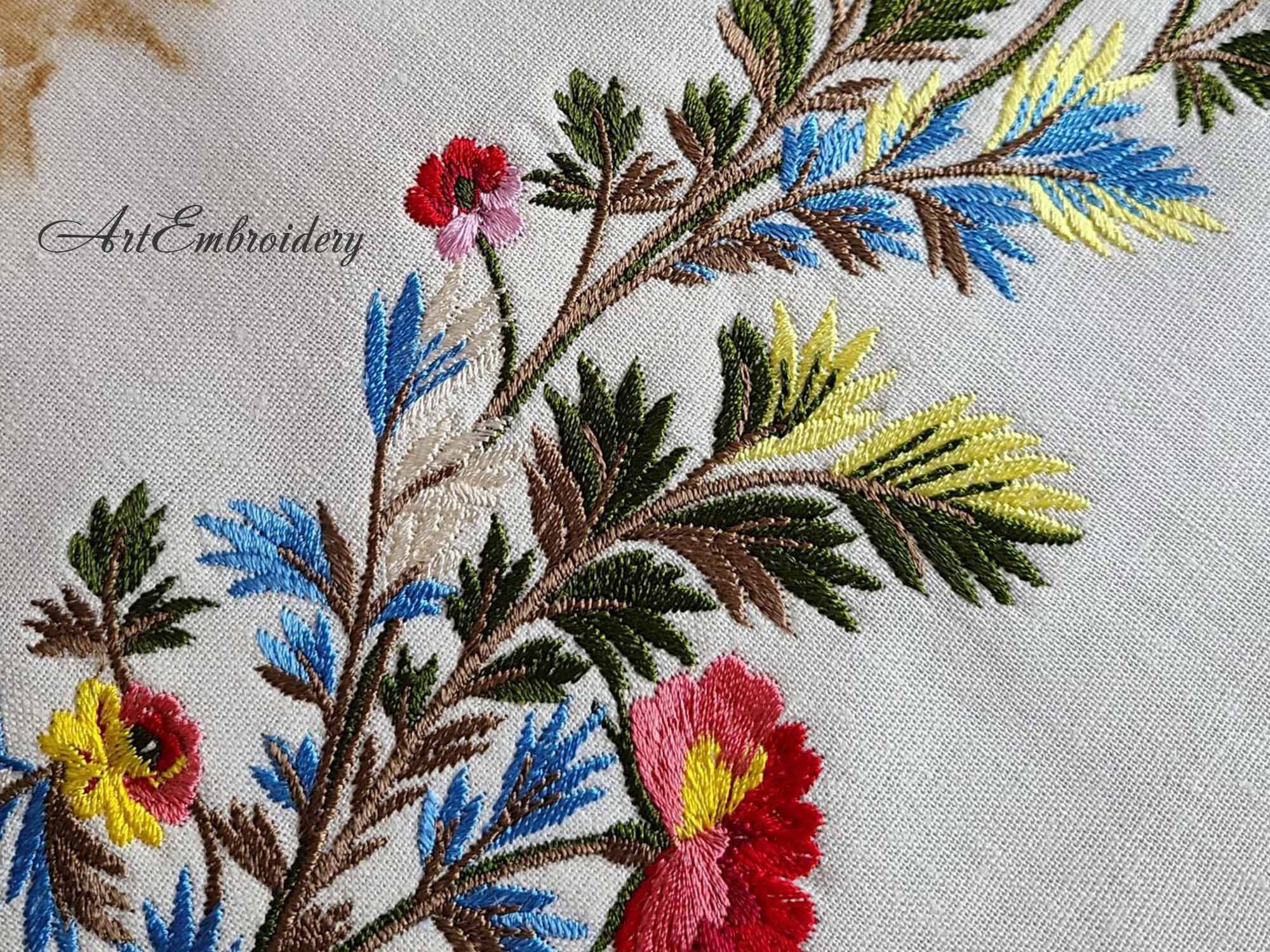 Rococo Flower Embroidery Designs: 18th Century Wave Borders