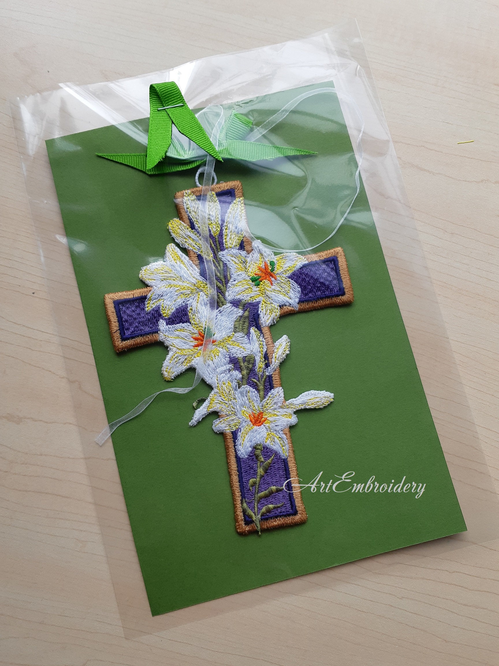 FSL Easter Lily Cross - Machine Embroidery Freestanding Lace