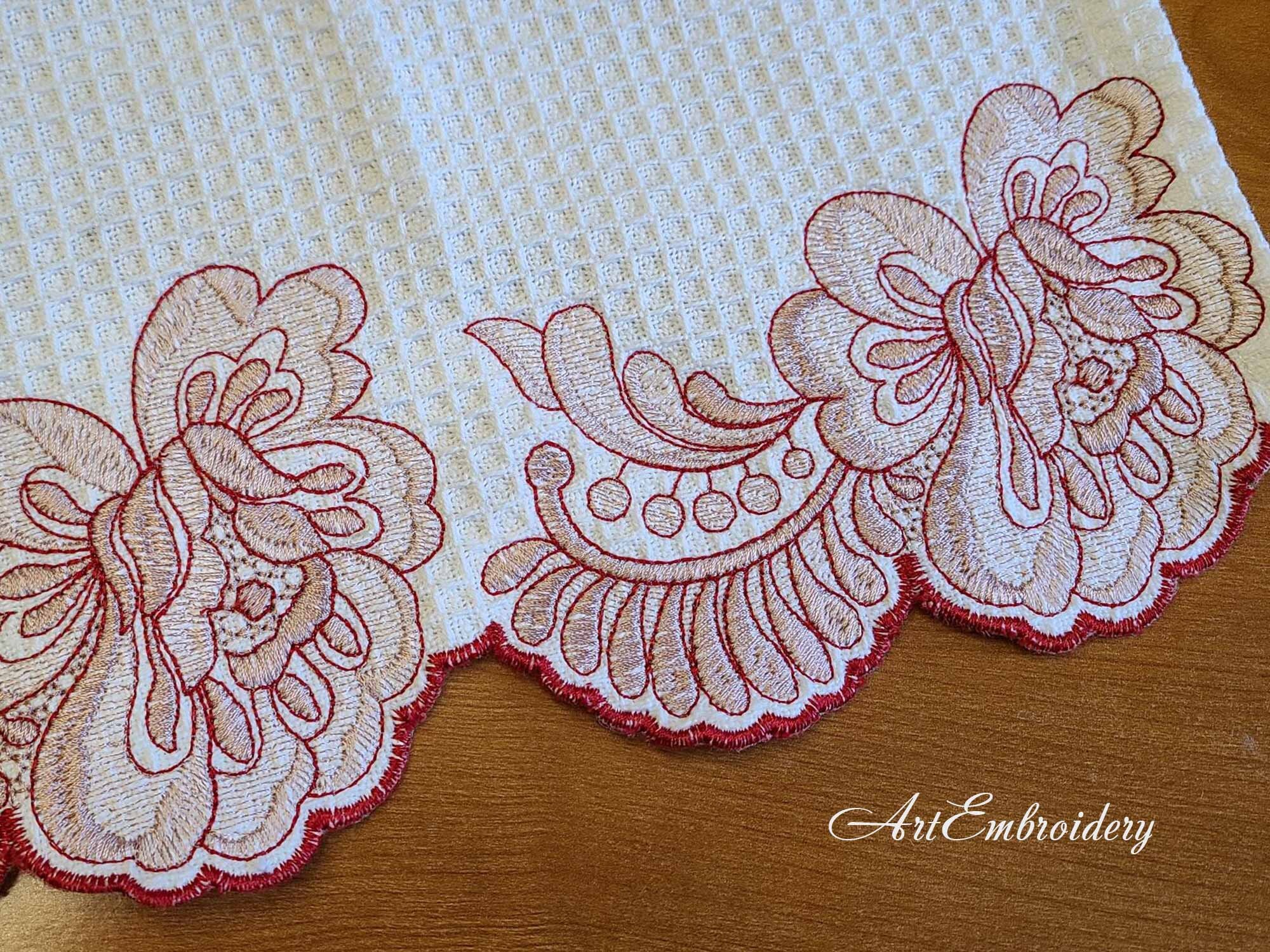 Chantilly Imitation Floral Selvage – Machine Embroidery