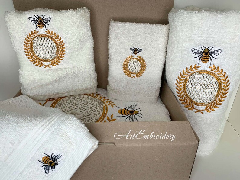 Bee Monogram Frame Machine Embroidery Design in Few Sizes | Etsy