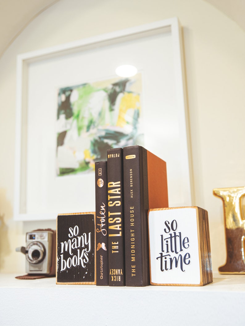 lifestyle view of bookends