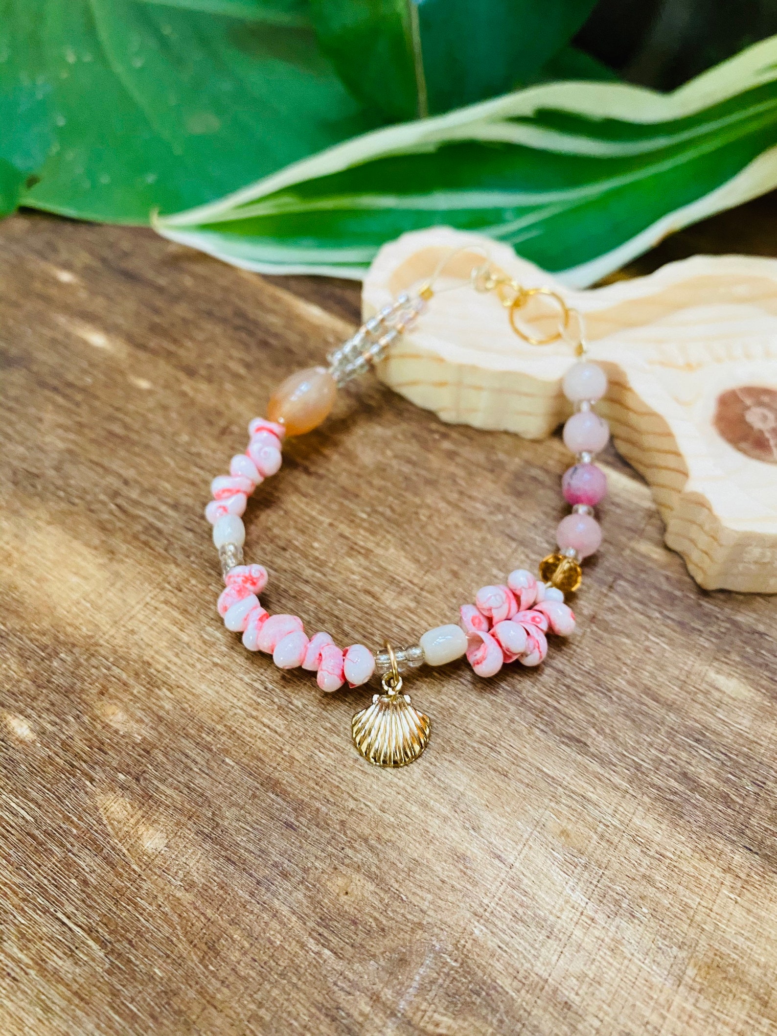 SeaShell Beaded Bracelet.Hawaiian Sea Shell Bracelet. Seashell Etsy