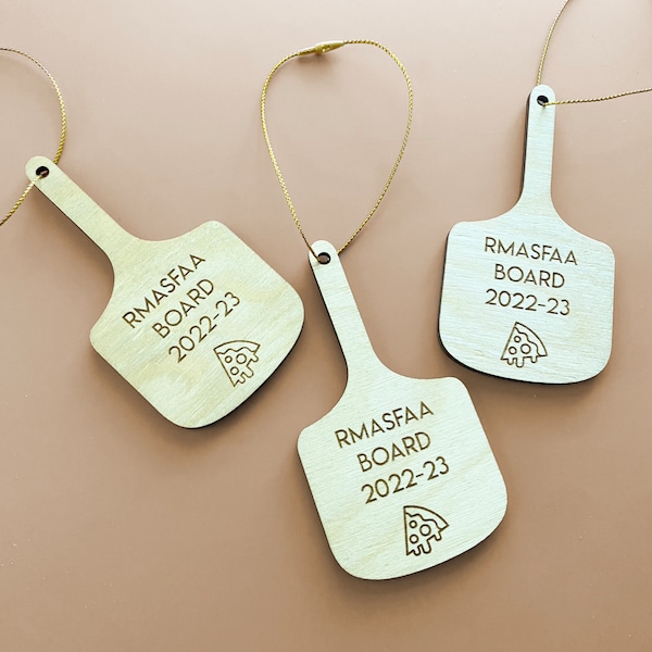 Custom Ornaments - Pizza Peel Decoration - Pizzeria - Laser engraved with your personalization