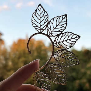 Gold Leaf Ear Cuff, Silver Leaf Ear Cuff, Ear Cuff Body jewellery, Gold Ear Cuff, Silver Ear Cuff, gold Jewellery, Brass Ear Cuff
