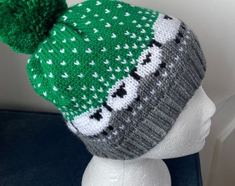 Sheep in the field, Bobble Hat, Size Adult, Colour Emerald and grey