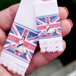 Dollhouse bath towels, Her Majesty The Queen Platinum jubilee ,  1:12 SCALE