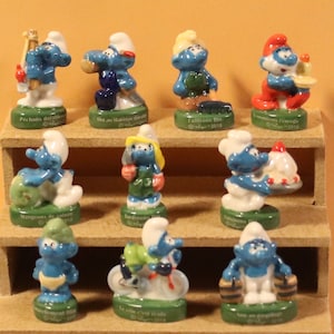 Porcelain miniatures, French Feves, Dollhouse Miniatures