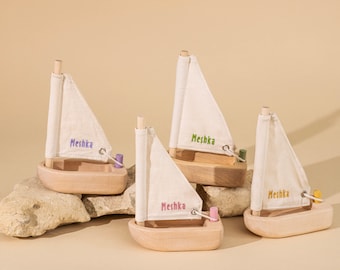 Personalised Wooden Sailing Boat | Beach Toy | Custom Made Toy with Name | Toddler Birthday Present | Baby Shower Gift | Bath Toy
