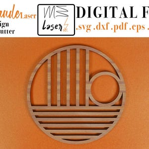 Könnte beinhalten: Holz-Laser-Cut-Design mit kreisförmiger Form, mit vertikalen und horizontalen Linien und einem kleinen Kreis. Das Design ist für Laserschneider, wie der Text angibt. Der Hintergrund ist einfarbig orange.