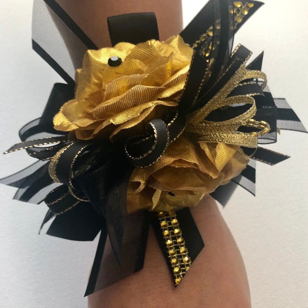 Gold and Black Wrist corsage/ Black and gold corsage/ Prom corsage/wrist corsage/wrist corsage and boutonniere