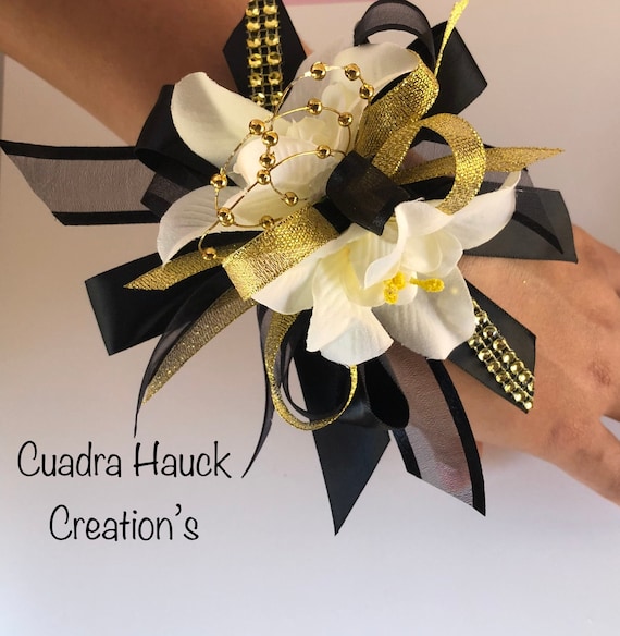 Gold and Black Wrist corsage/Black and gold corsage, Prom corsage/ Prom corsage/ wedding/maid of honor by Cuadra Hauck Creation's | Catch My Party Gold and Black Wrist corsage/Black and gold corsage, Prom corsage/ Prom corsage/ wedding/maid of honor by Cuadra Hauck Creation's | Catch My Party