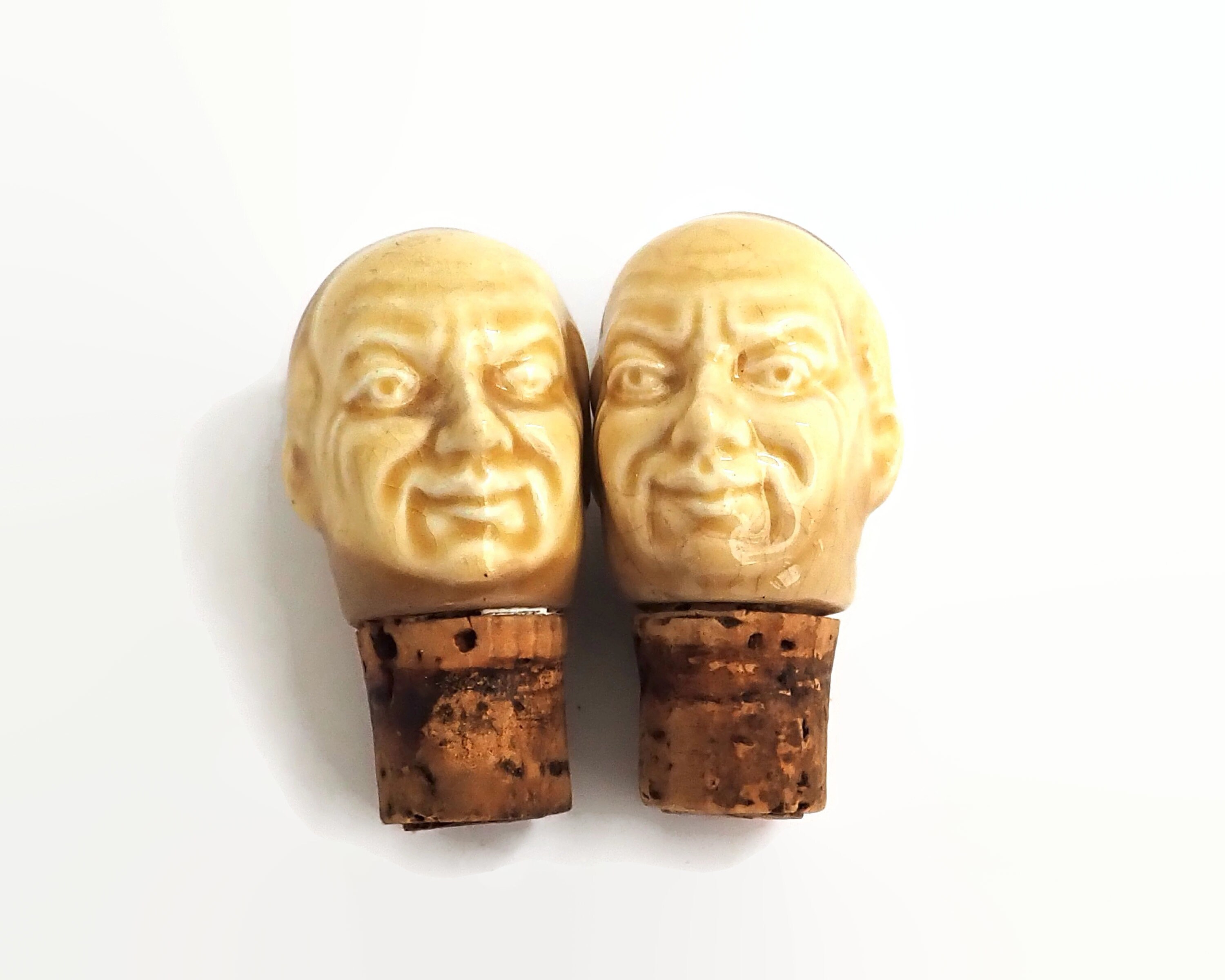 Download Vintage Beswick monk whiskey decanter with 3 shot glasses ... Yellowimages Mockups