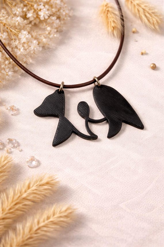 Minimalist Grizzly Bear Necklace