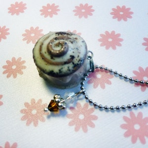 Cinnamon Roll Necklace SCENTED