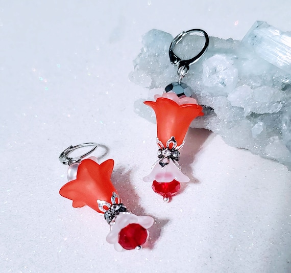 Cinnamon Frost Flowers - lucite earrings
