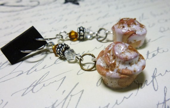 Cinnamon Roll Scented Earrings