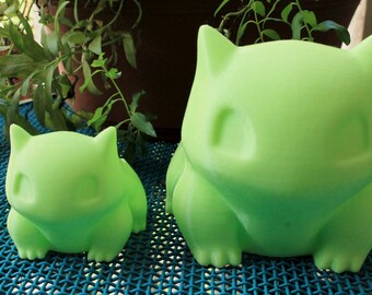 Combo Large (5.5") & Medium (3") Bulbasaur Planters Green 3d-printed pot for plants