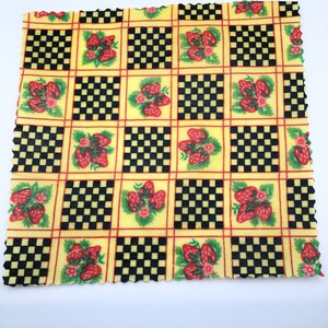 Checkered Strawberries Print Bees Wax Food Wraps. Strawberries . Checkered. image 2