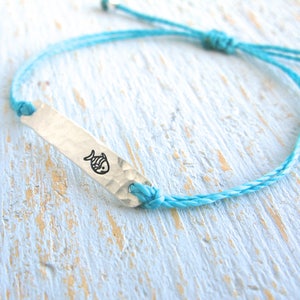 Fish Bracelet, Tropical Fish Bracelet, Fish String Bracelet, Fishing Bracelet, Ocean Fish Bracelet, Silver Fish Bracelet