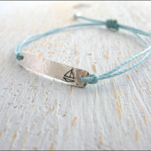 sailboat bracelet, sailing bracelet, sailboat string bracelet, adjustable silver sailboat bracelet, stamped sailboat bracelet image 2