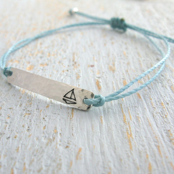 sailboat bracelet, sailing bracelet, sailboat string bracelet, adjustable silver sailboat bracelet, stamped sailboat bracelet