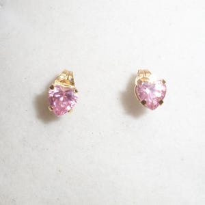 14k Gold Pink Heart 5mm Stud Earrings