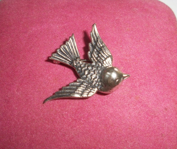 Vintage Beau Sterling Bird Brooch 1950's Cutie - image 1