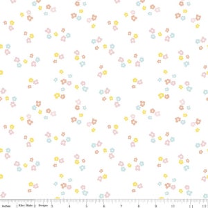 Franela con flores pequeñas en blanco - Riley Blake Designs - F12005-CLOUD - 100 % algodón