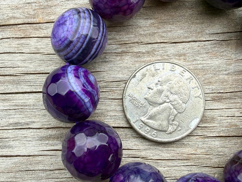 Large 16 mm dark purple gemstone beaded chunky bracelet, faceted round Agate elastic bracelet, large bracelet for woman image 3