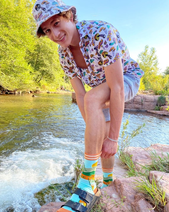 2021 New Fall Explore More/2 colors Blue & Yellow Pizza Funny sock pattern for Wedding socks in ooohyeah shop