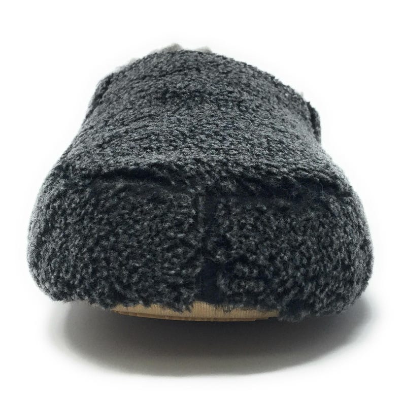 Men's Sherpa Lined Soft Slippers: Cozy Indoor House Shoes (Size 9-10) image 5