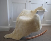 Huge Ivory Velvet Soft Short Haired Sheepskin Rug Throw Beautiful