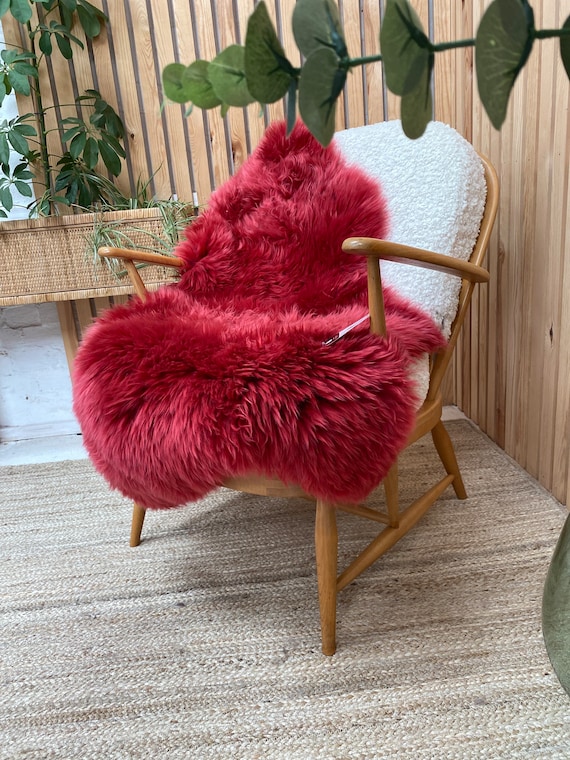 Raspberry bed throw hot sale