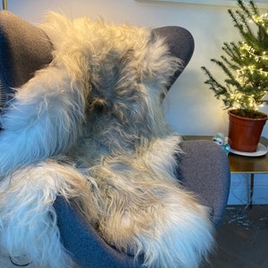 Natural Grey Icelandic Sheepskin
