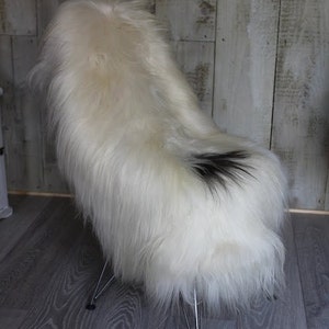 Stunning Natural  Icelandic sheepskin with Spots. Icelandic spotted, natural Icelandic sheepskin. Long hair sheepskin, natural marking,