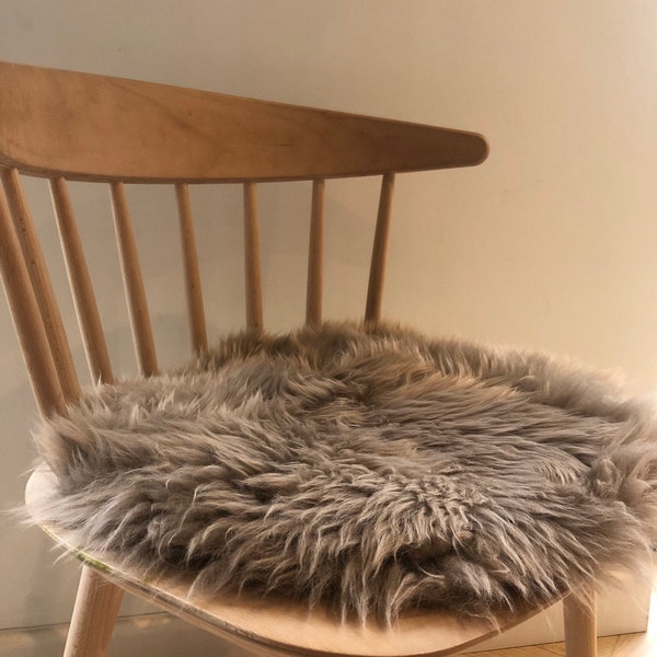 Coussin de siège en peau de mouton taupe, coussin de luxe en peau de mouton, coussin de siège, coussin de chaise en peau de mouton véritable, chaise de bureau, bureau à domicile