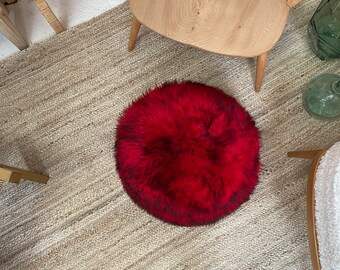 Pouf en peau de mouton véritable rouge, peau de mouton véritable, Rouge volcanique, Pouf, rouge, peau de mouton