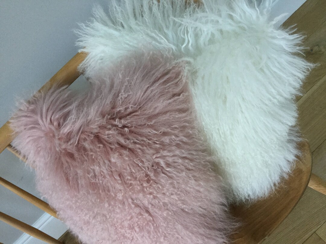 Tibetan Lambskin Seat Warmer- Ivory