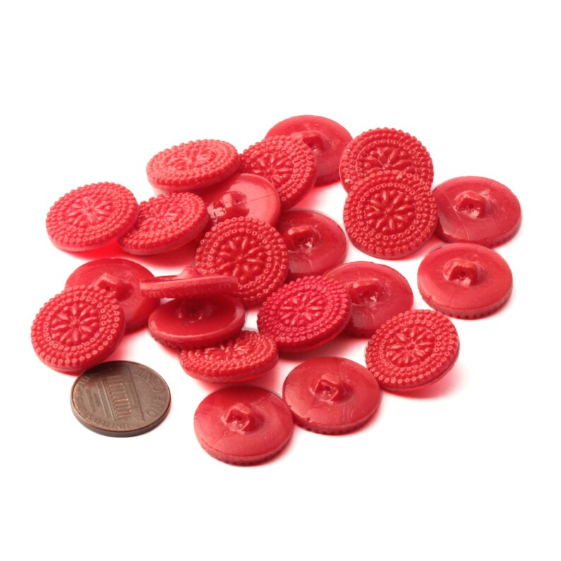 Vintage Czech red flower floral glass buttons 18mm Art Deco Lot 22