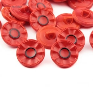 lot 24 pcs 18 mm, vintage Czech red fluted flower sew glass buttons