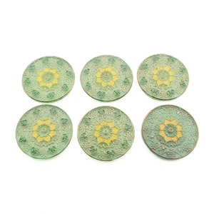 lot 6pcs Large 32 mm floral green uranium glass cabochons